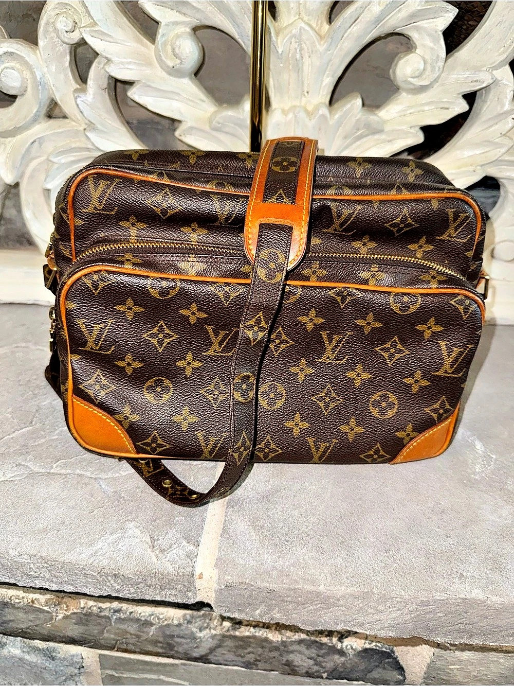 Louis Vuitton Reporter GM Monogram Crossbody Brown & Tan